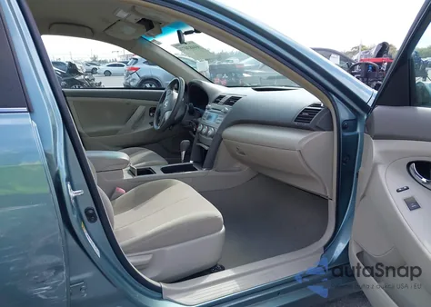 2010 Toyota Camry Le from USA, damaged, VIN 4T1BF3EKXAU526080